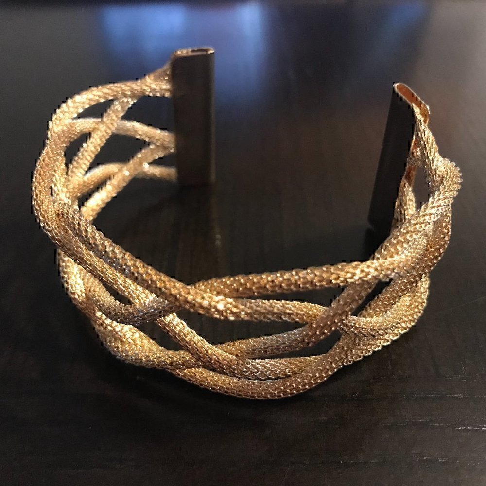Fashion Gold Custom Made Bracelet